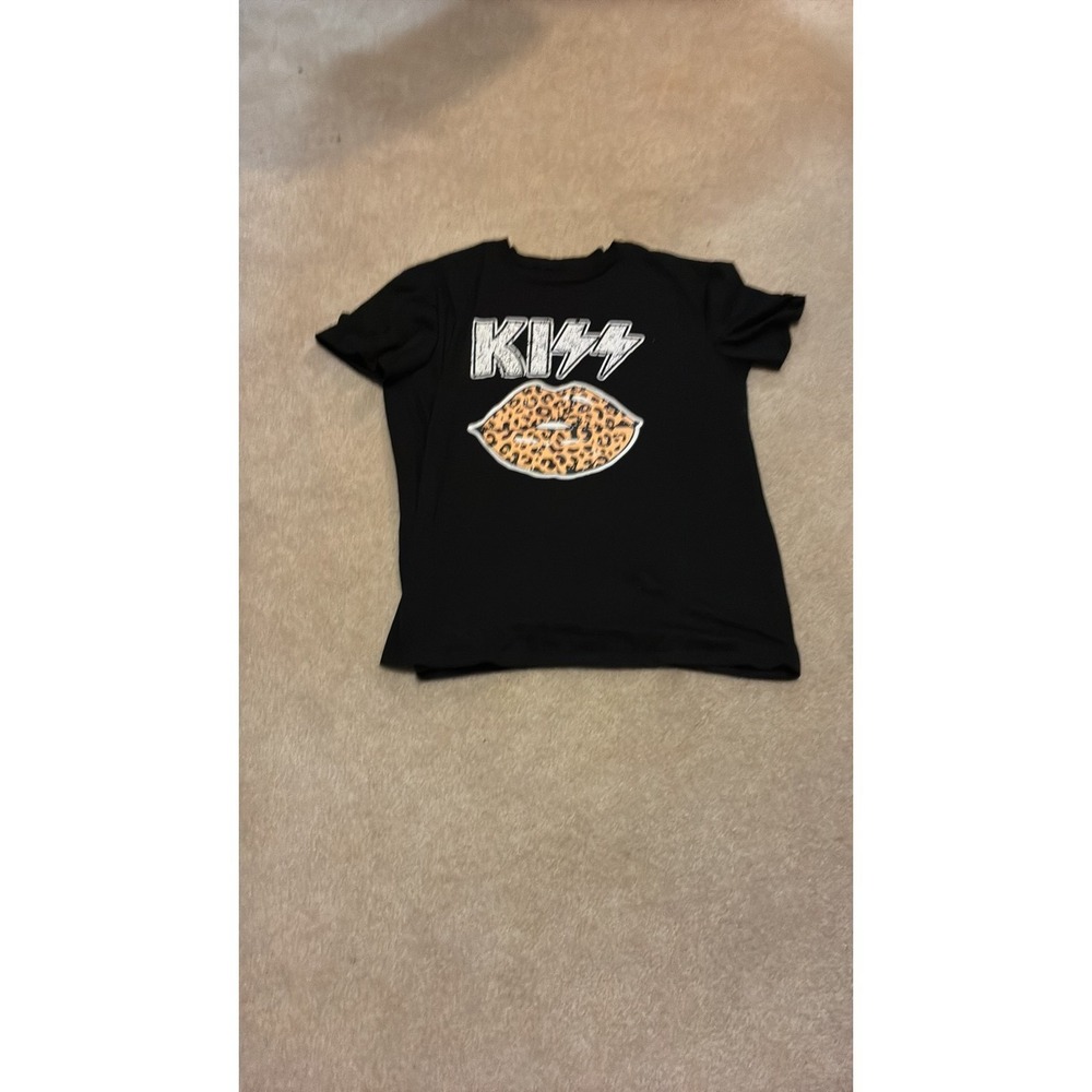 KISS Band Graphic T-Shirt Leopard Print Lips Logo Black